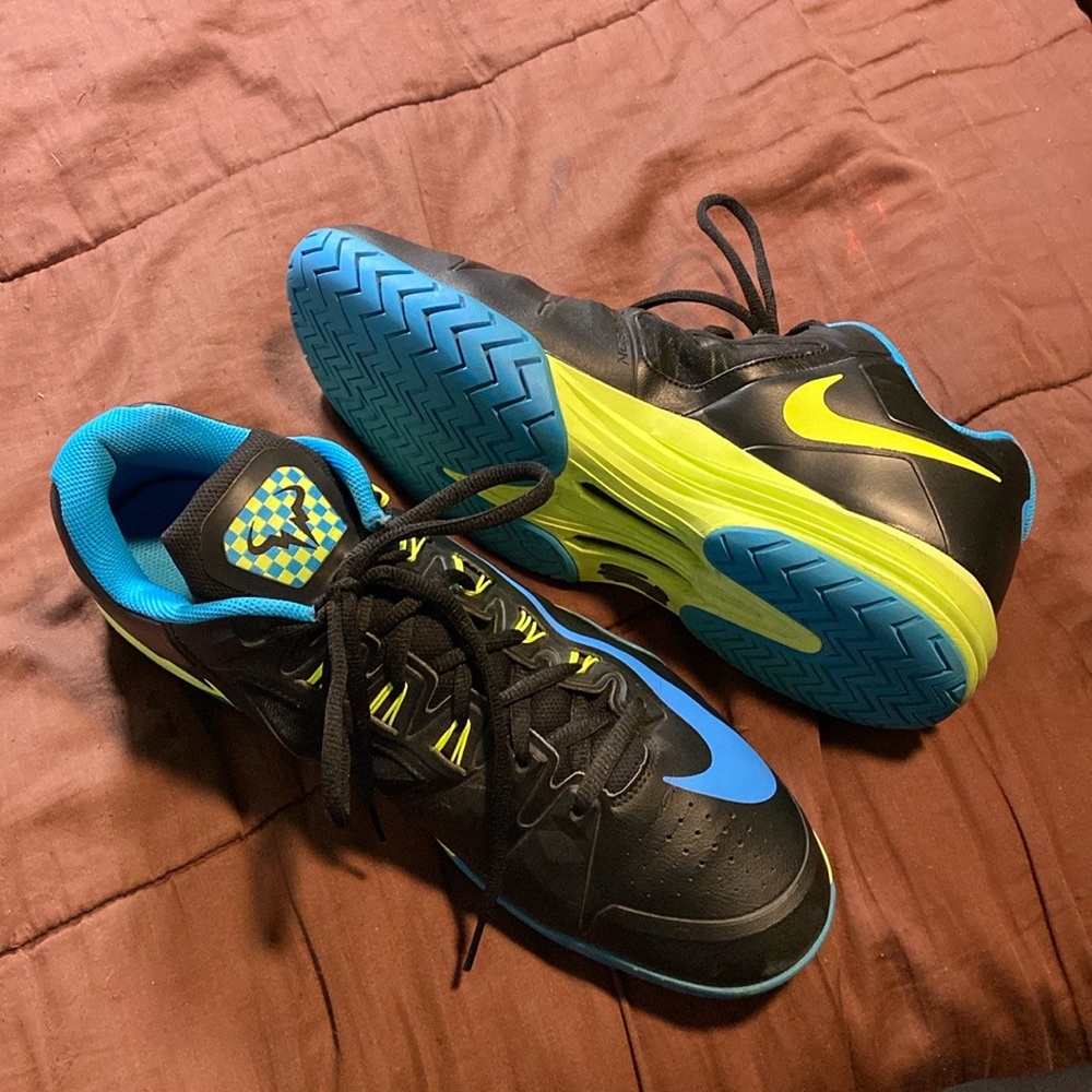 Men’s Nikes. EUC! - Picture 11 of 16